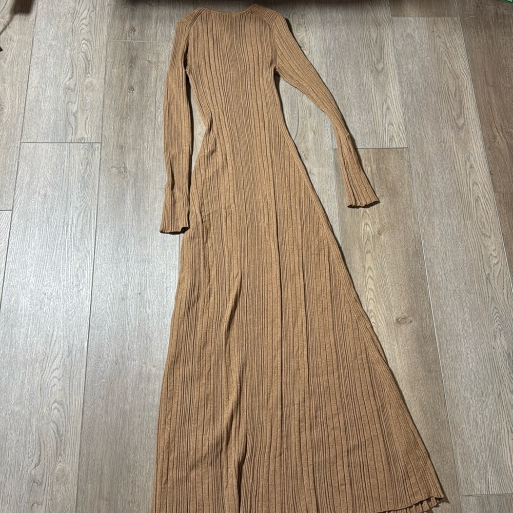 NWT! Banana Republic Cece Maxi Sweater Dress -Size  Small🍇 - Picture 9 of 12